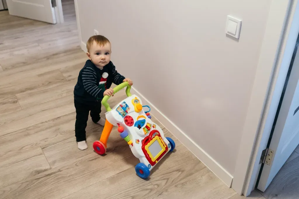 Czy pchacze są bezpieczne dla dziecka